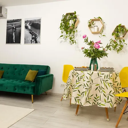 Victory Square Premium Residential Apartment Bucharest