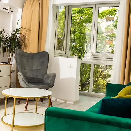 Apartment Victory Square Premium Residential